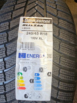 245/40/18 100V nové zimní Bridgestone Blizzak LM0005 2ks - 2