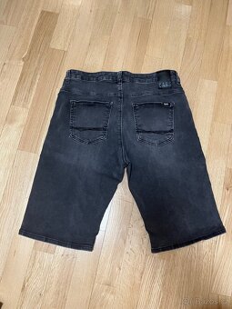 Pánské kraťasy zn. Cars Jeans ve vel. L - 2