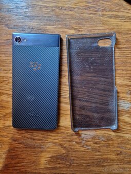 BlackBerry Motion - 2