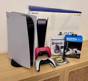 Sony PS5 s mechanikou, top stav, příslušenství - 2