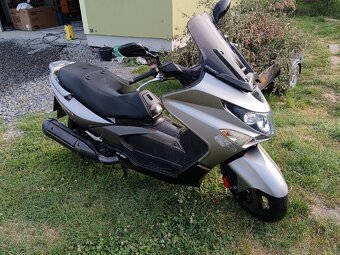 Skutr kymco xciting r500 - 2