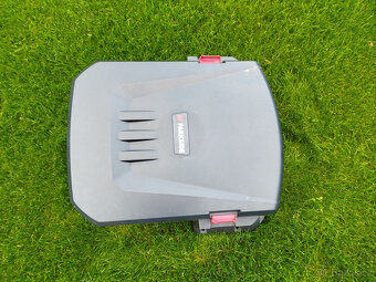 Garáž PARKSIDE pro robotickou sekačku - 2