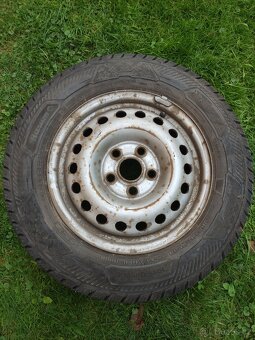 Prodám zimní pneu Barum s disky na Ford transit - 2