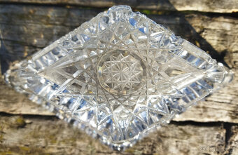 Skleněná broušená mísa - 2