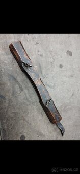 Přípravek na štípání kůže - 2