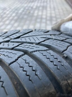 Zimní pneu 165/70 R14 r.v. 2022 - 2
