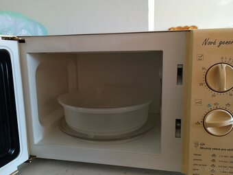 Mikrovlnka - Professor MT-171b - 2