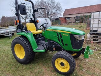 Malotraktor John Deere 3038E - 2