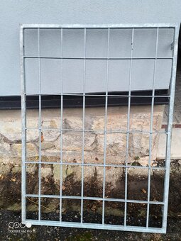 MŘÍŽ-MŘÍŽE OCELOVÉ - 2