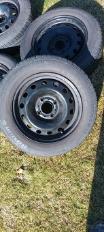 Kola + pneu na C3 - 2