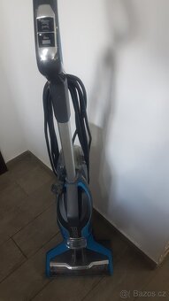vysavač BISSELL - 2