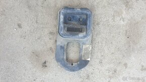 Odkládací polička	504060896 - 2