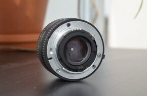 objektiv Nikon AF Nikkor 50mm 1.8 D - 2