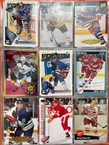 700 hokejových kartiček 1990-1998 - 2