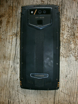 Odolný mobilní DOOGEE S50 - 2