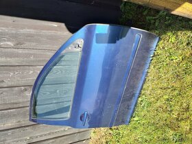 Pravé přední dveře na Skoda Octavia II nastrojené - 2