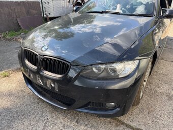 BMW E93 M-Paket náhradní díly blacksaphire - 2