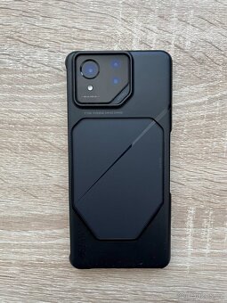 Mobil Asus ROG phone 8 PRO 16 GB / 512 GB - 2