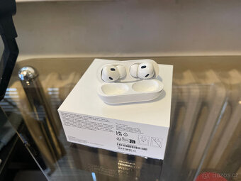 Apple AirPods Pro (2. generace) MagSafe / USB-C - 2