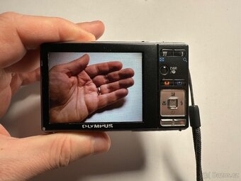 Olympus Fe-3010 - 2