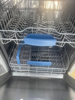Vestavná nerezová myčka Bosch 60cm šířka - 2