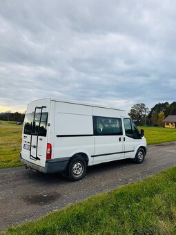 Ford Transit 2.2 85 KW 6 míst 192 tkm - 2