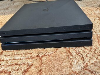 Playstation 4 pro 1 tb - 2