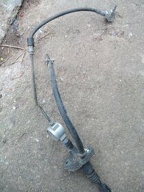 Opel Vectra 2,0dti 74kw, hlavní spojkový valec - 2