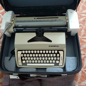 Psací stroj - 2