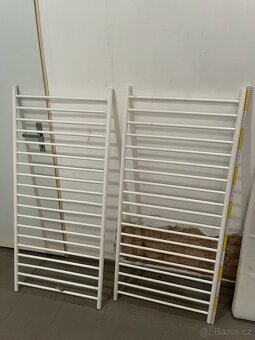 Dětská postel + matrace + prostěradla + povlečení - 2