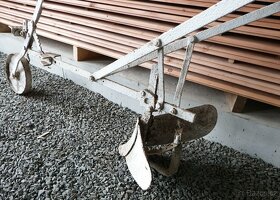 Pluh, vláčení,orba, pole,zahrada, zemědělská technika - 2