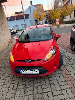 Ford Fiesta - 2