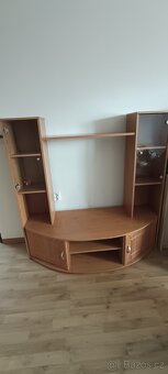 Prodám stolek pod TV - 2