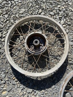 Kola jawa pionyr - 2