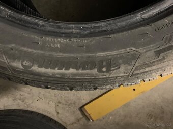 235/50 R19 Barum zimní - 2