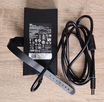 130W NAPÁJECÍ ADAPTÉR DELL LA130PM121 (19,5V/6,7A) - 2