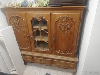 Prosklené skříně - 2