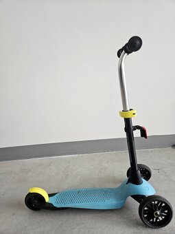 Koloběžka - trojkolka - 2