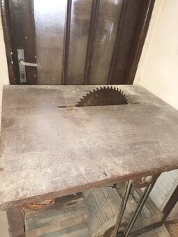 Cirkulárka / pila na dřevo 380 V - 2