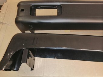 Nárazník Suzuki Samurai. - 2