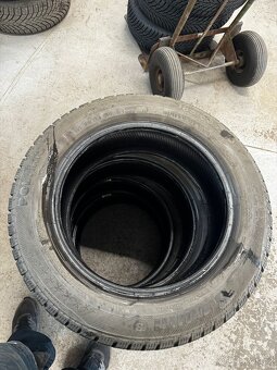 Pneu 185/60 r15 - 2