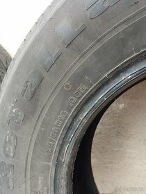 Letní pneu 235/70 r16 - 2