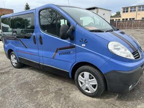 RENAULT TRAFIC 2.0TDCi MINIBUS OSOBNÍ - 2