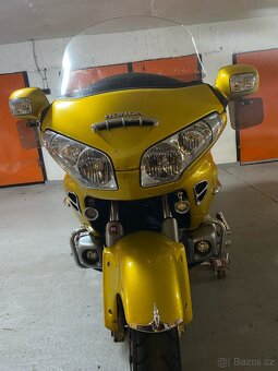 Honda GL 1800 GoldWing - 2