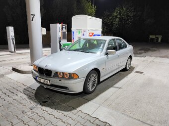 Bmw e39 525i - 2