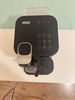 Kávovar Nespresso GRAN LATISSIMA black - 2
