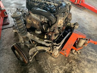 prodam motor BMW F10 530d 180kw N57 - 2