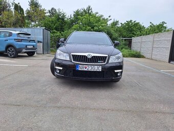 Škodia Octavia RS 2.0 TSI - 2