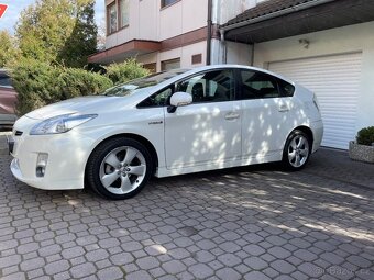 Toyota Prius, 3GEN 1.8 HYBRID Automat, platná STK. RV 2009 - 2