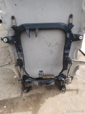 Opel Vectra C, Opel Signum rám pod motor - 2
